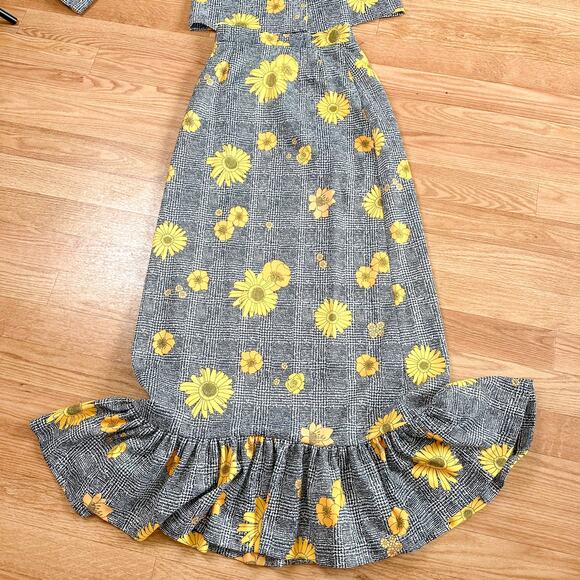 Vintage 1970s By David Smith Blouse and Skirt Sunflower Two Piece Outfit - Picture 2 of 8